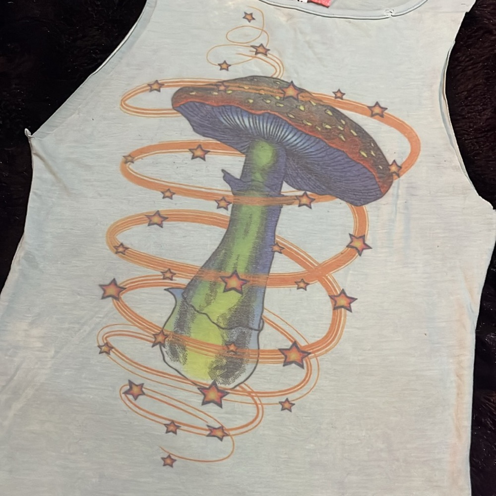 Tank top - Picture 2 of 4